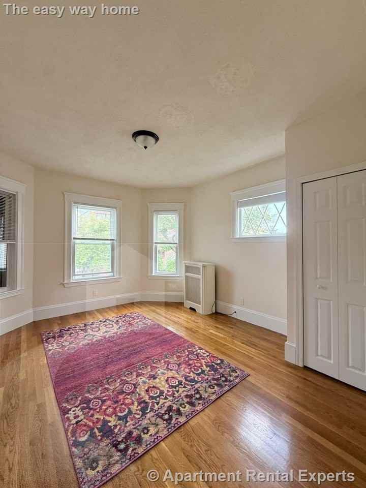 186 Powder House Blvd #2 - Photo 5 of 15