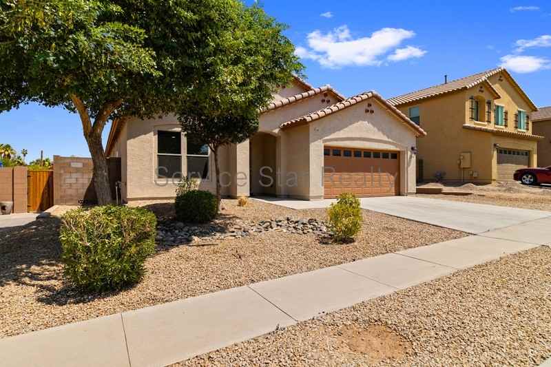 7309 S 12th Dr - Photo 2 of 24