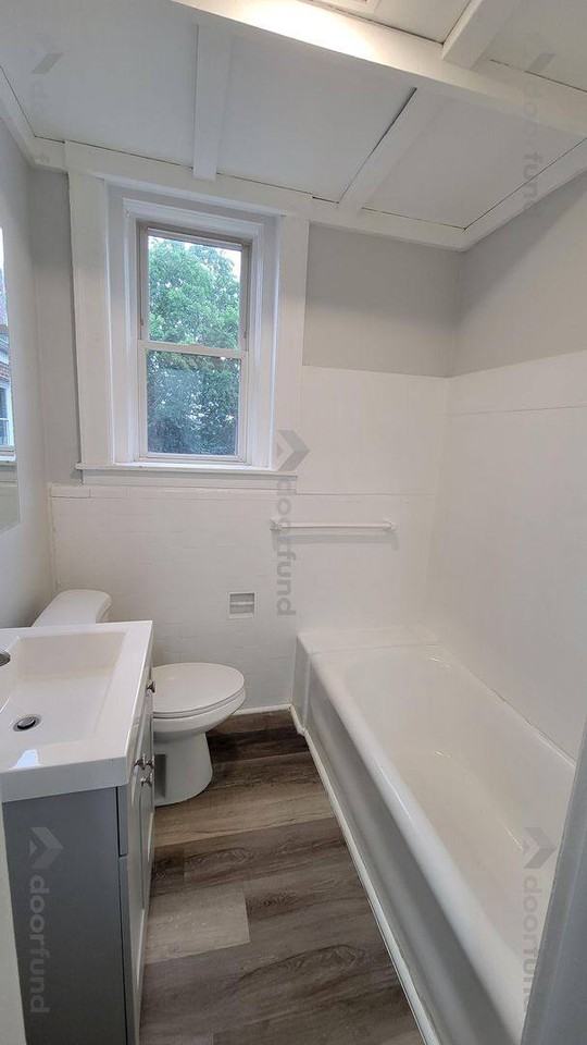 2A Marble St #2 - Photo 2 of 10