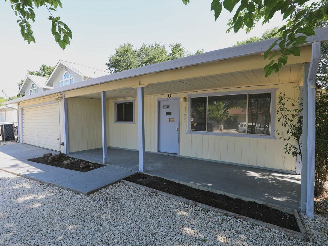 15190 Highlands Harbor Rd - Photo 4 of 13