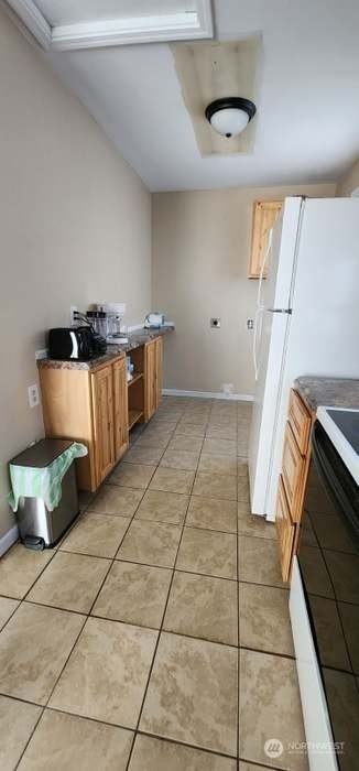 W Cascade Ave #2 - Photo 4 of 8