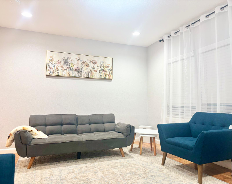 4025 Walker St - Photo 3 of 17