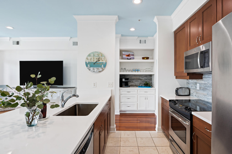 21 George St #406 - Photo 3 of 20