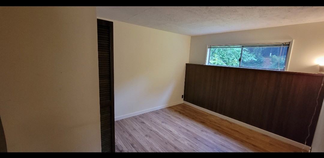 975 15 Street - Photo 6 of 11