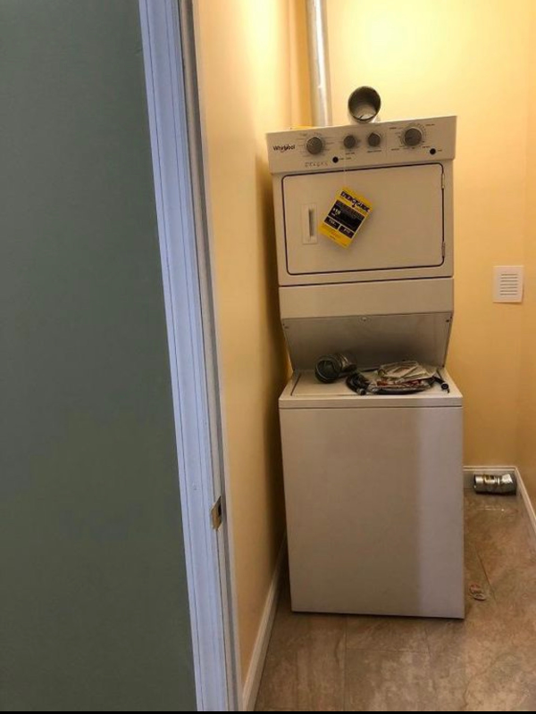 216 E Main St #2A - Photo 2 of 10