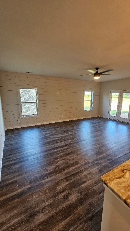 205 Holt Street - Photo 7 of 20