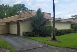 8091 Royal Palm Cir #65 - Photo 1 of 1