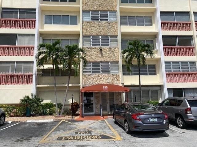 215 Se 3rd Ave #305A