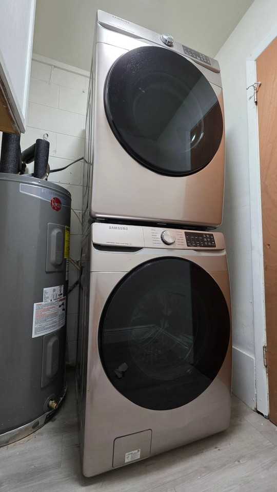 Poppy Ave - Photo 5 of 9