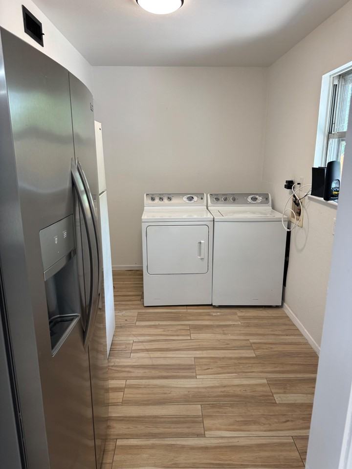 Bryn Mawr Drive - Photo 4 of 14