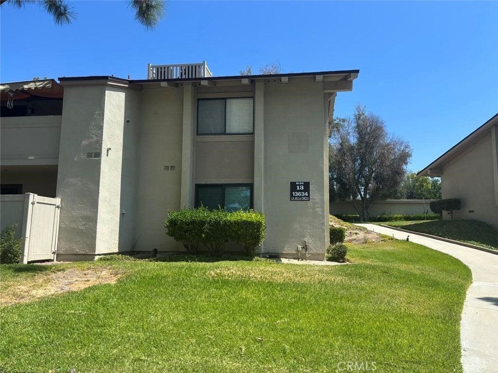 13634 La Jolla Cir - Photo 2 of 32