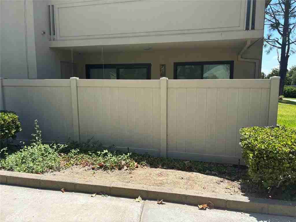 13634 La Jolla Cir - Photo 4 of 32