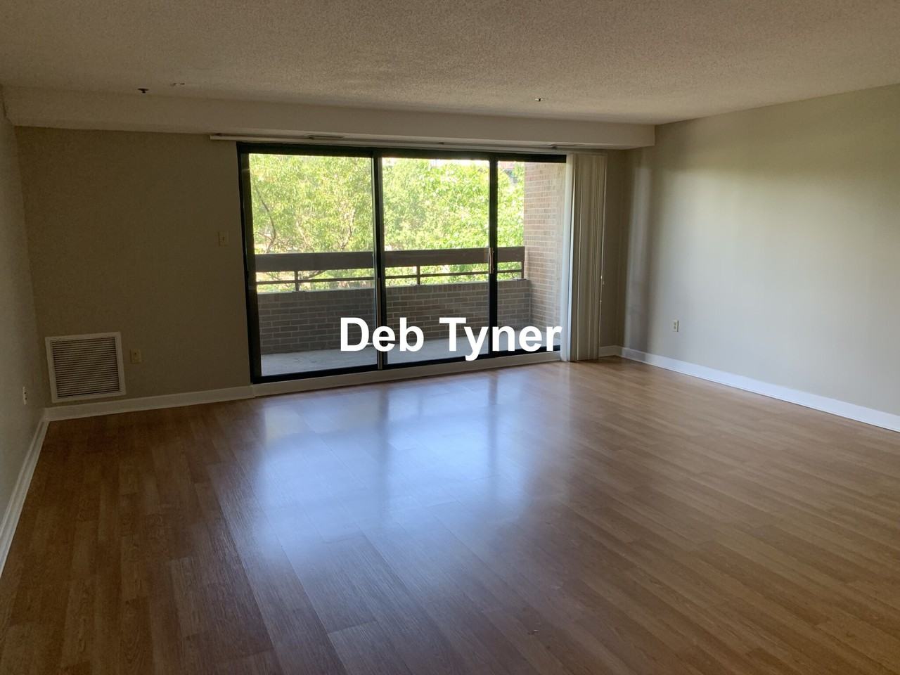 Beacon St #33 - Photo 3 of 23