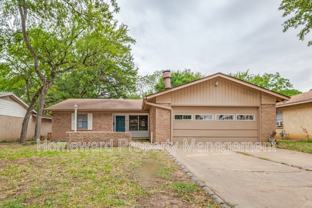 1817 Oakhurst Dr - Photo 1 of 1