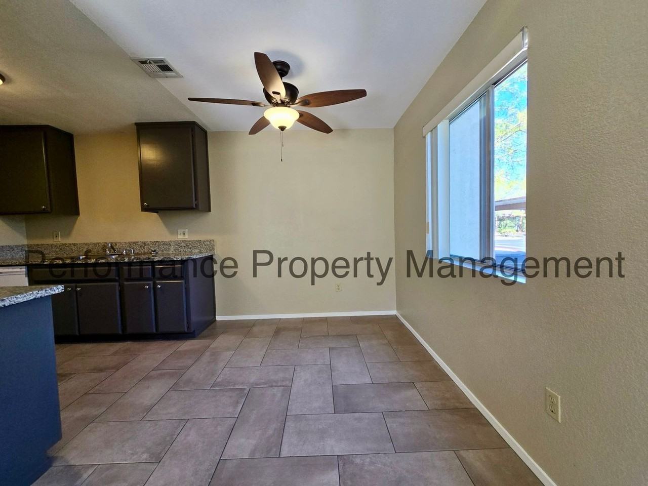 840 E Ridgecrest Blvd #38 - Photo 4 of 16