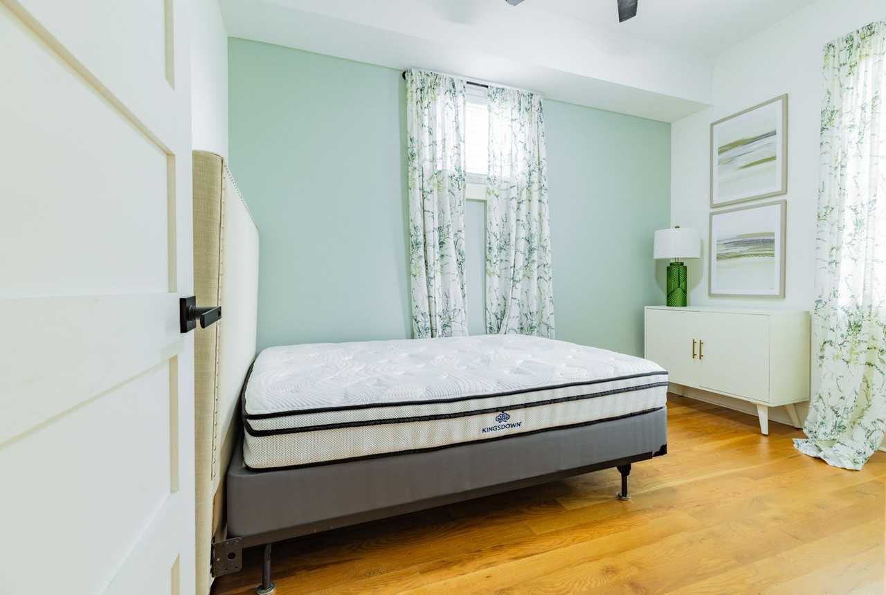 33 Ashton St - Photo 2 of 39