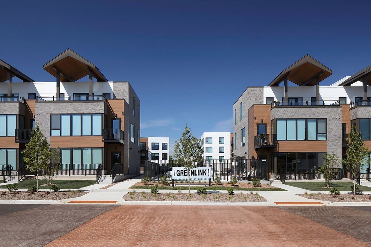 Greenlink Residences - Photo 6 of 50