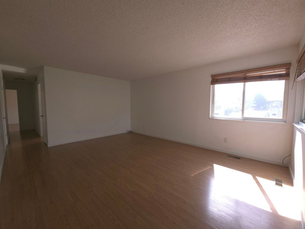 4340 Monroe Dr #D - Photo 7 of 21
