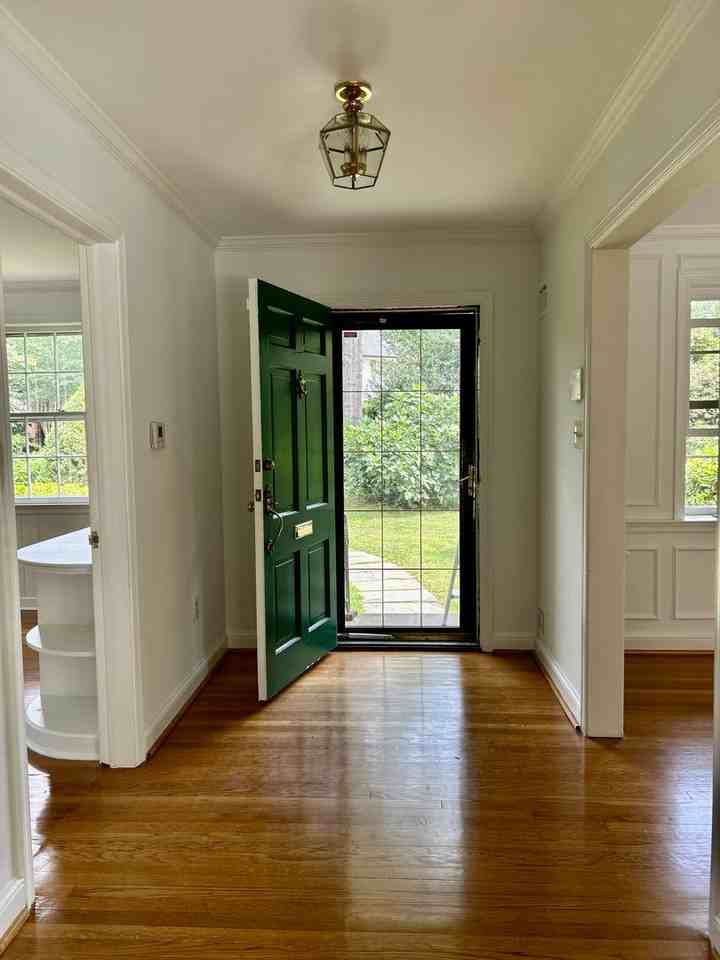 5100 Upton St Nw - Photo 6 of 50