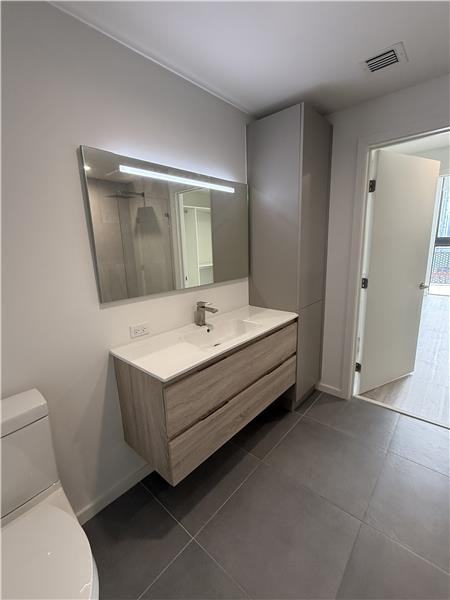 1800 N Miami Ave - Photo 2 of 12