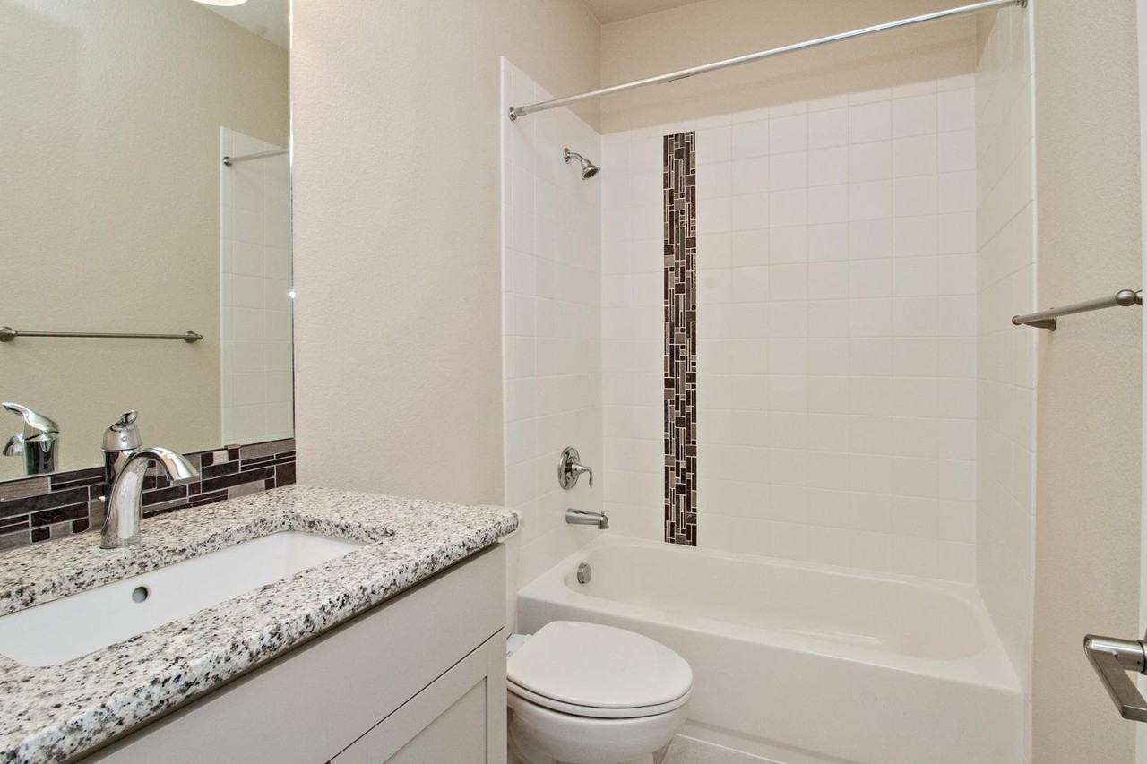 12628 Stone Valley Dr - Photo 6 of 43