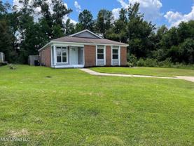 1900 Twin Pine Dr - Photo 1 of 1