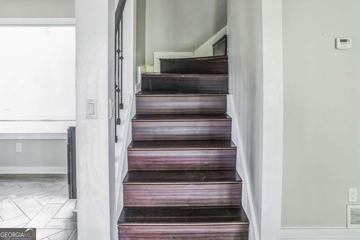 2988 Heritage Valley Court - Photo 3 of 21