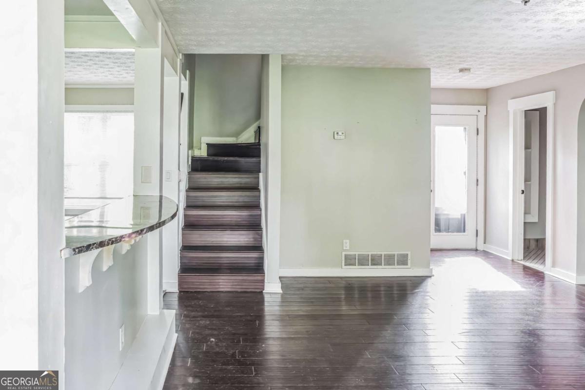 2988 Heritage Valley Court - Photo 5 of 21