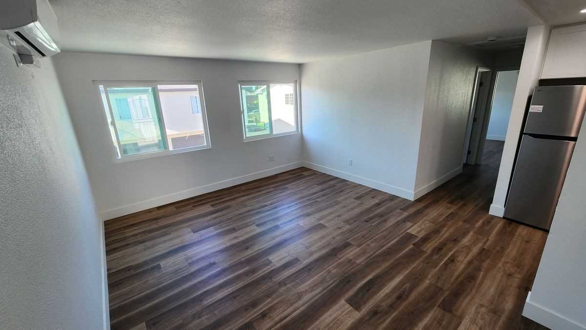 988 El Camino Dr ##203 - Photo 7 of 16