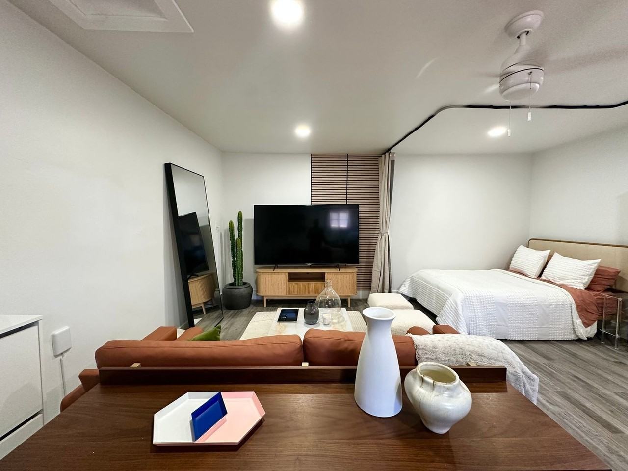 7547 Garden Grove Ave - Photo 2 of 14