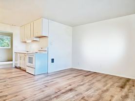 R0622 - Harrison House Apartments - Photo 1 of 1