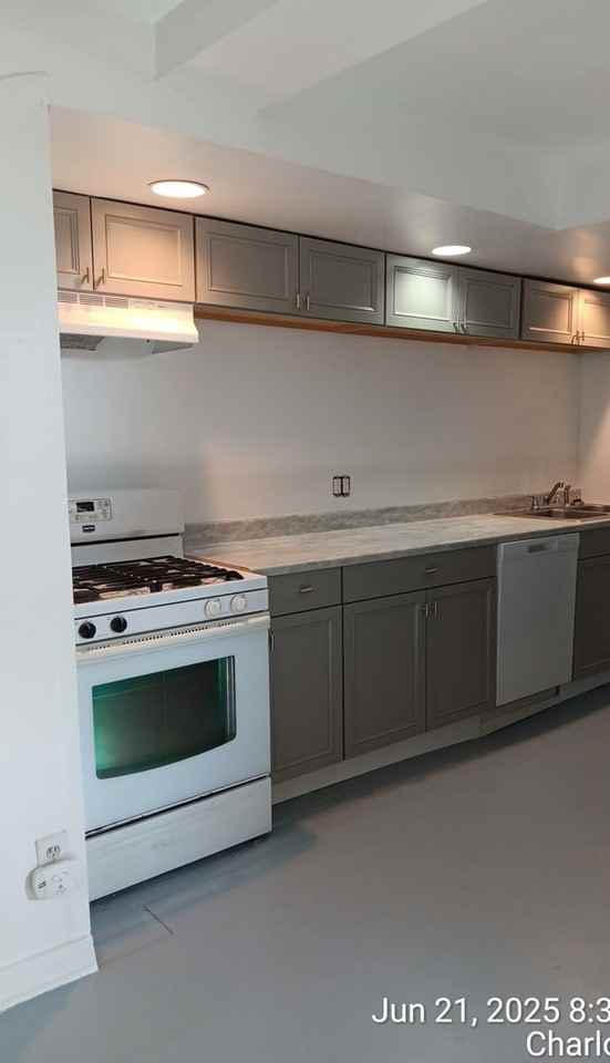 619 Cabell Ave - Photo 6 of 24