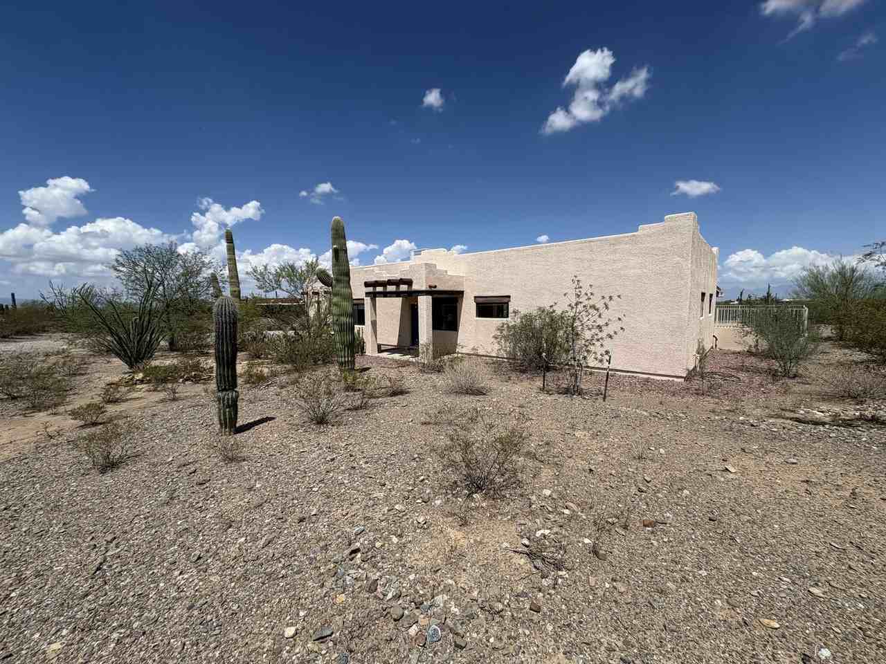 7405 E Sycamore Run Pl - Photo 3 of 50