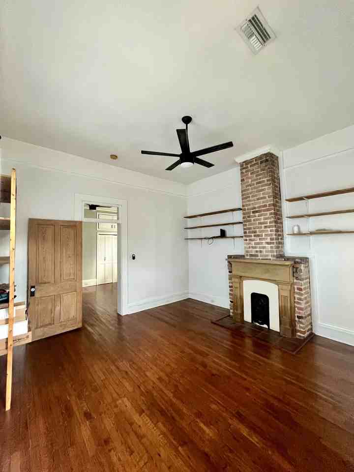 424 South Scott Street - Photo 2 of 16