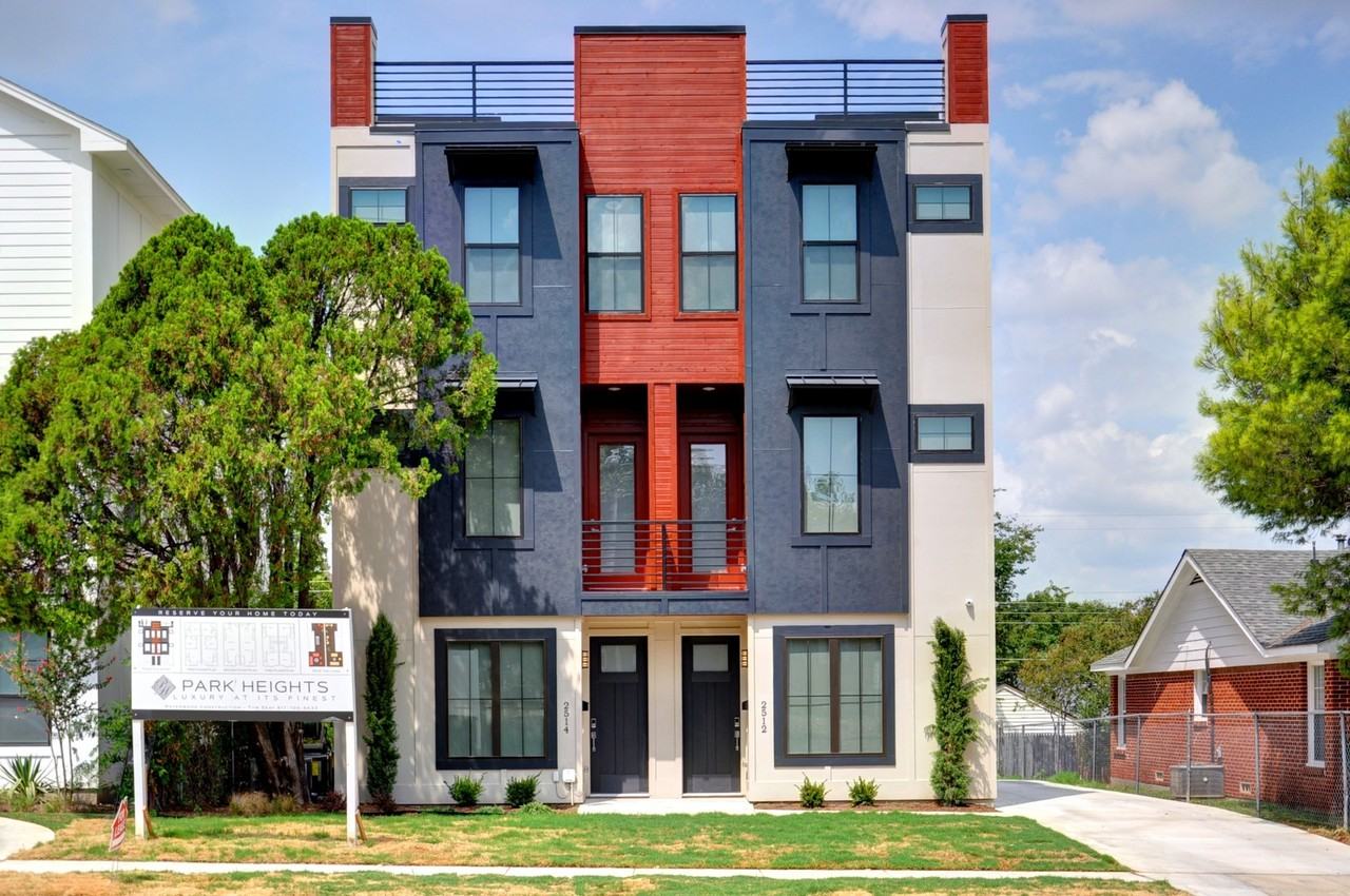 2512 Forest Park Blvd - Photo 4 of 39