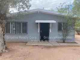 featured image of 1333 W Navajo St