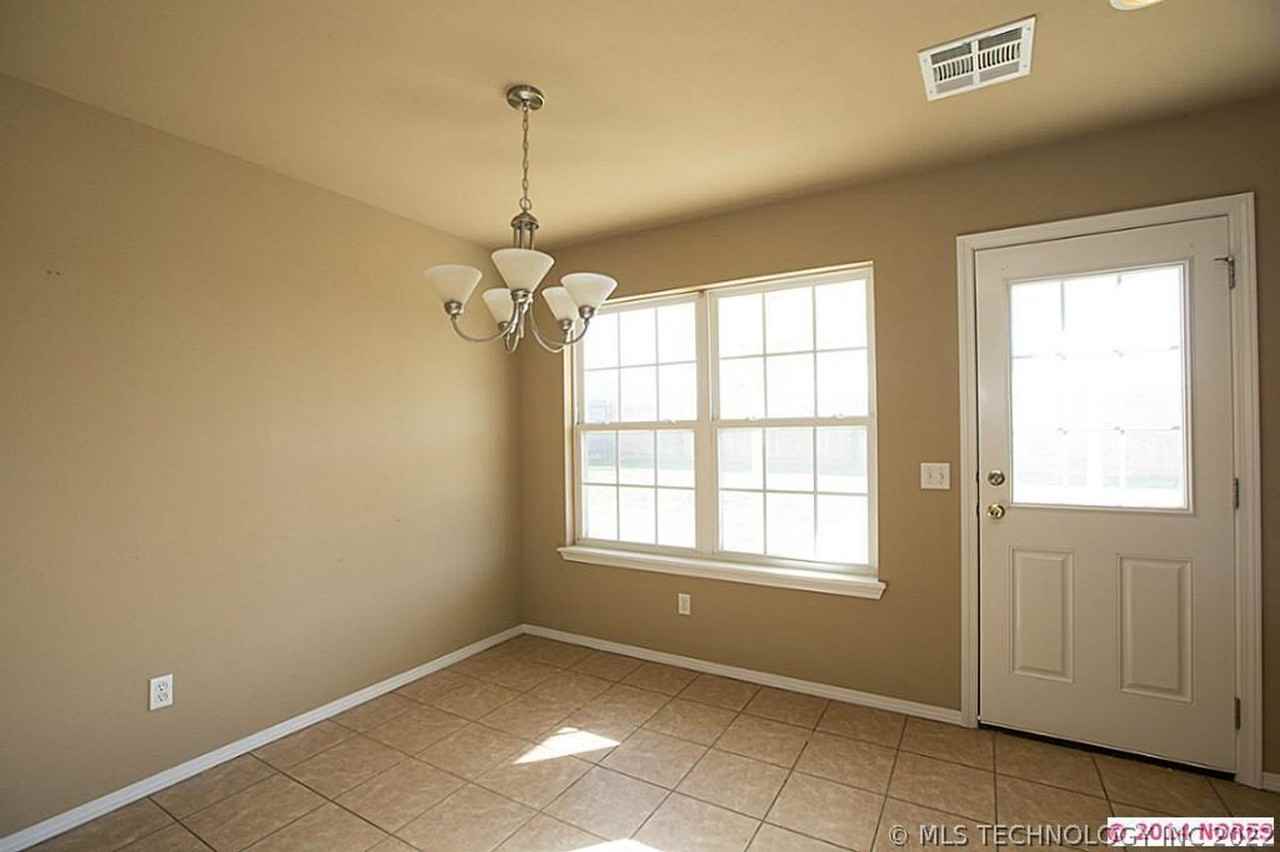 25850 E 90th Pl S - Photo 6 of 15