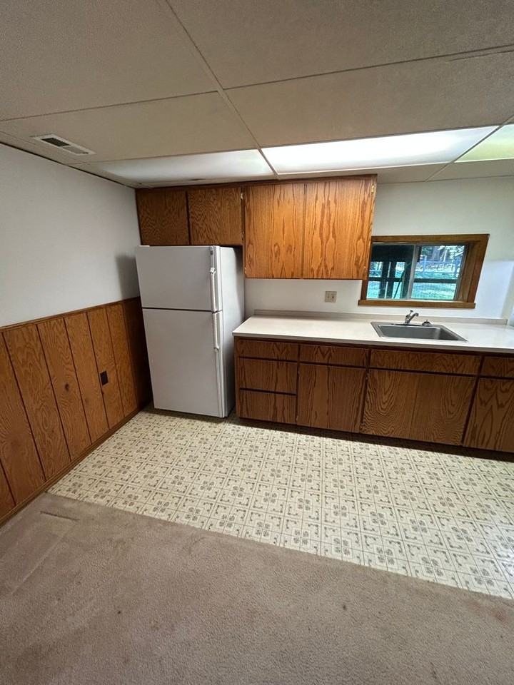 1600 Lake Blaine Rd - Photo 3 of 17