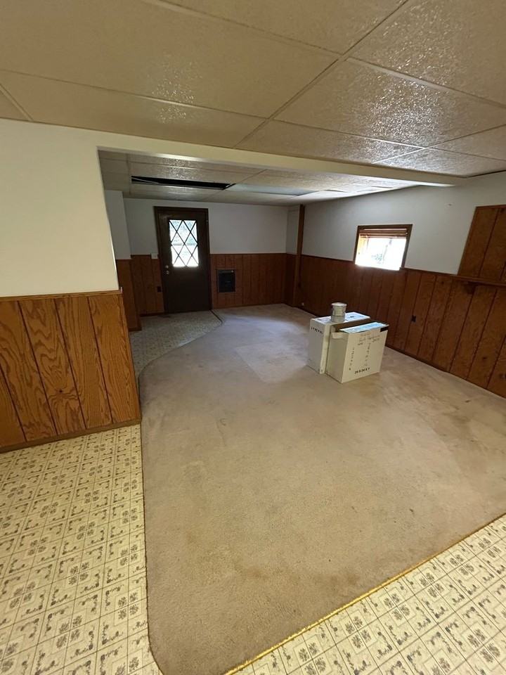 1600 Lake Blaine Rd - Photo 6 of 17