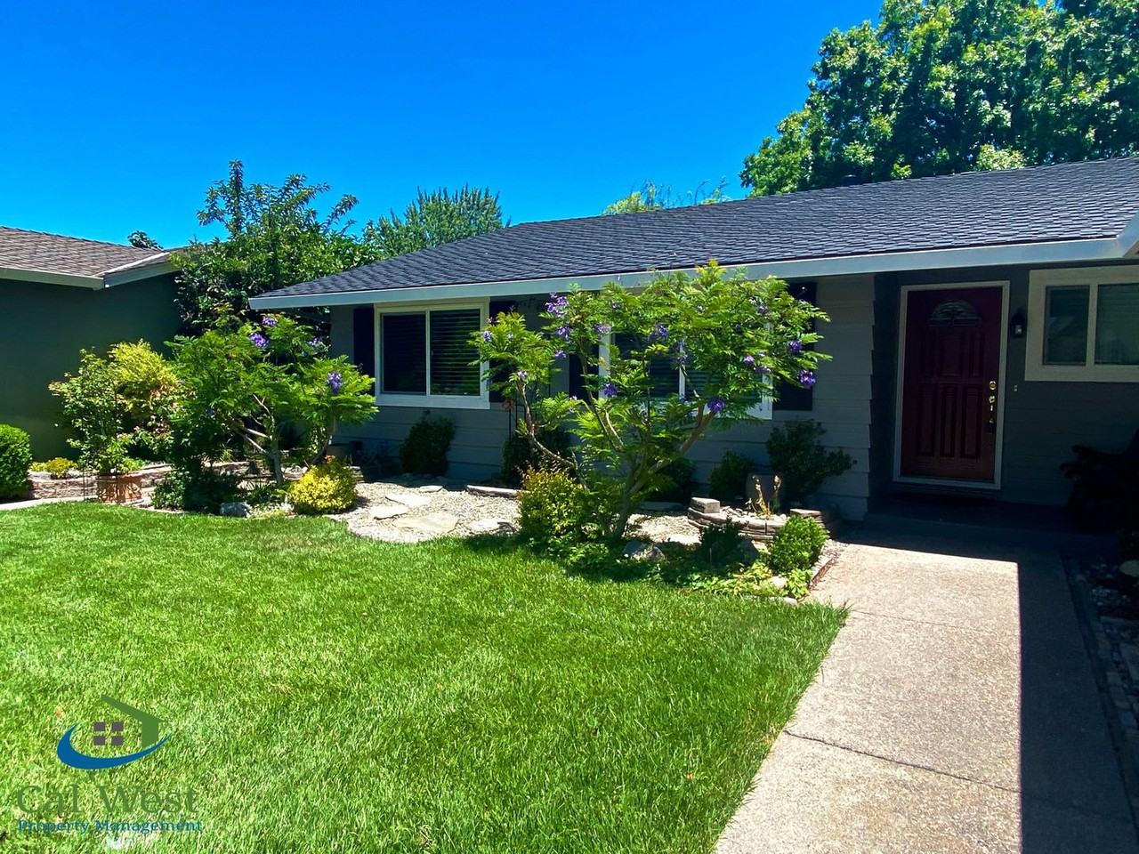 4346 Glenmont Dr - Photo 2 of 32