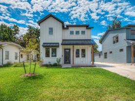 2112 Nw 20th St - Photo 1 of 1