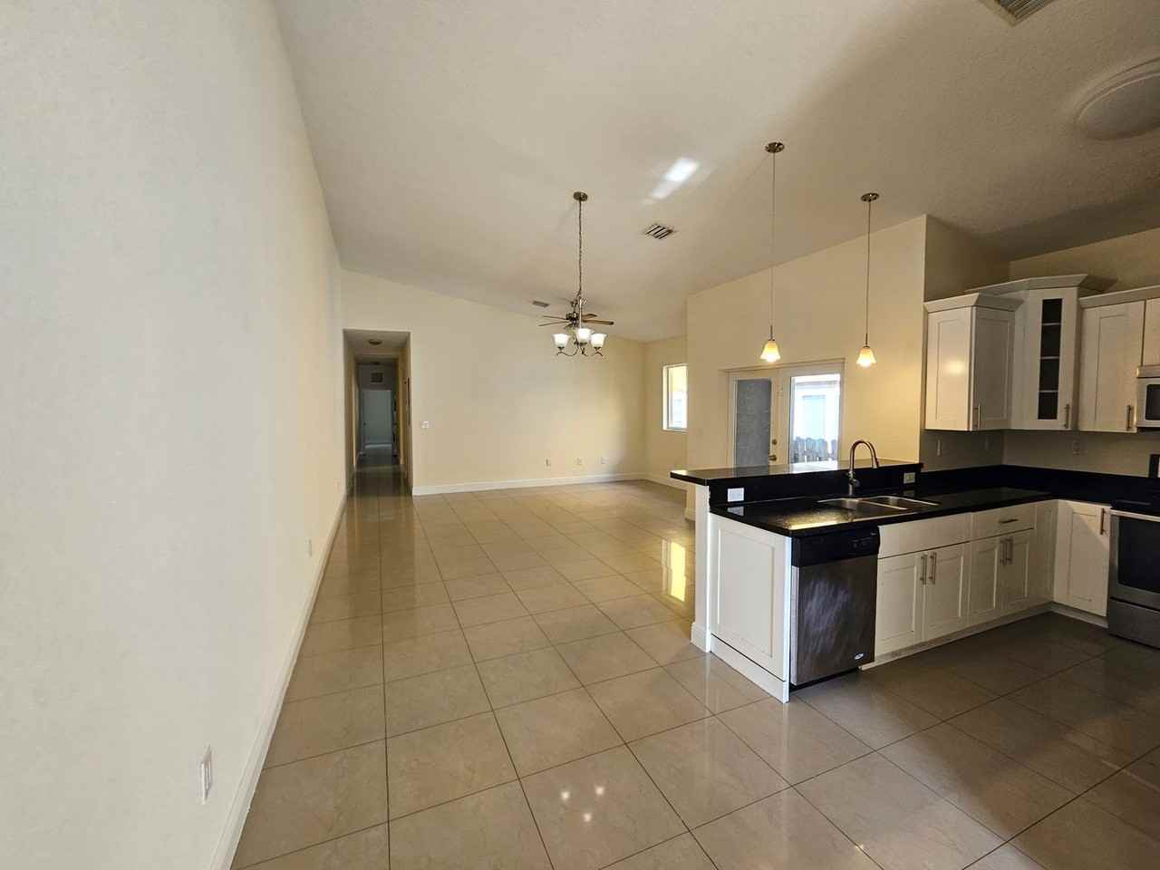 745 Nw 2nd Ave - Photo 2 of 15