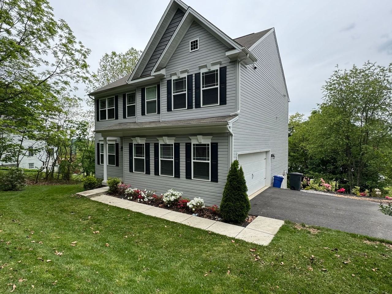 1003 Chestnut St - Photo 2 of 31