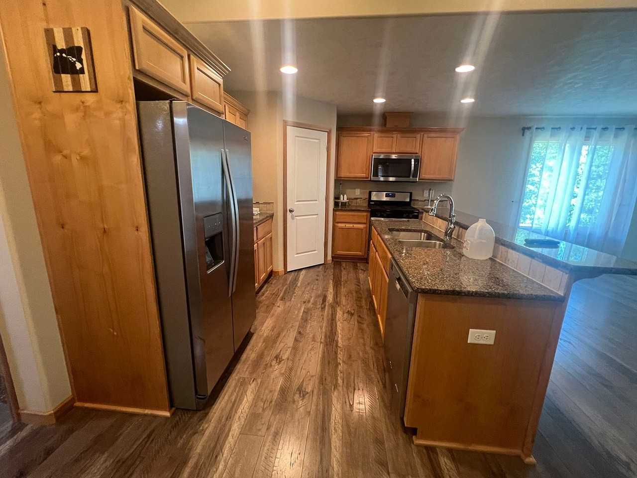 1770 Pacific Ridge Ln - Photo 4 of 23