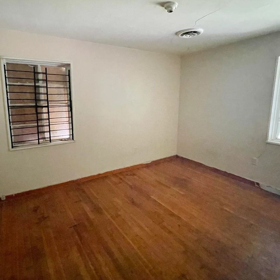 4113 Oakhill Dr - Photo 4 of 11