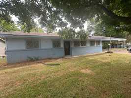 featured image of 443 Janet Ln
