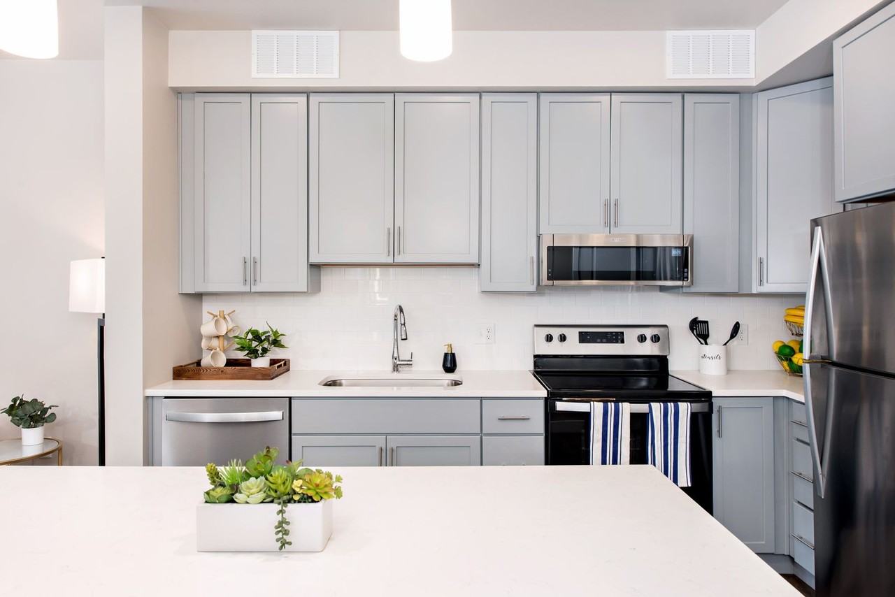 The Carter- Rental Properties - Photo 2 of 27