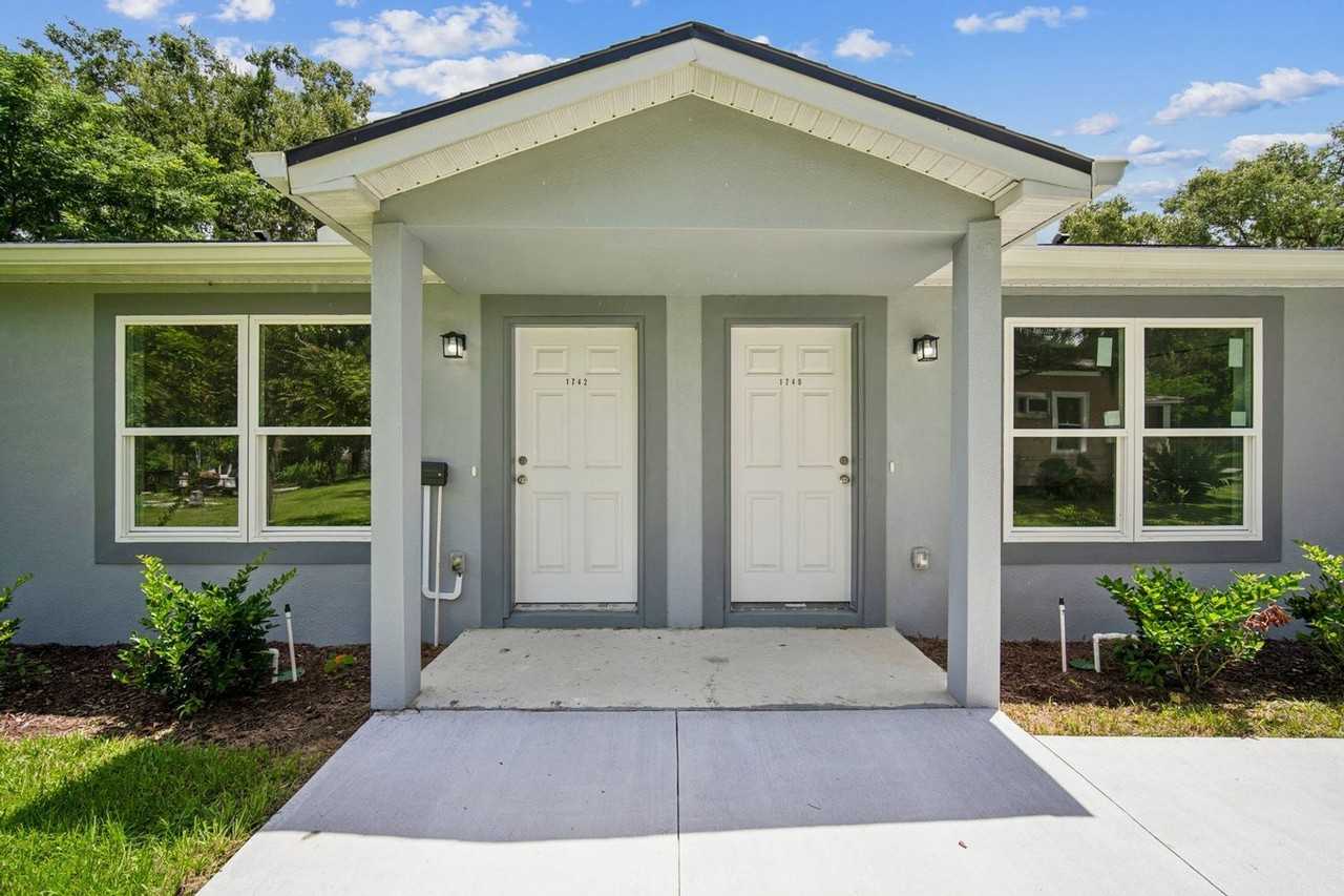 1740 East Magnolia Street - Photo 3 of 30