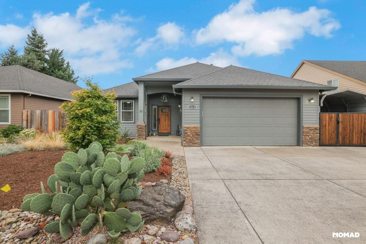 1511 N Juniper Pl - Photo 3 of 48