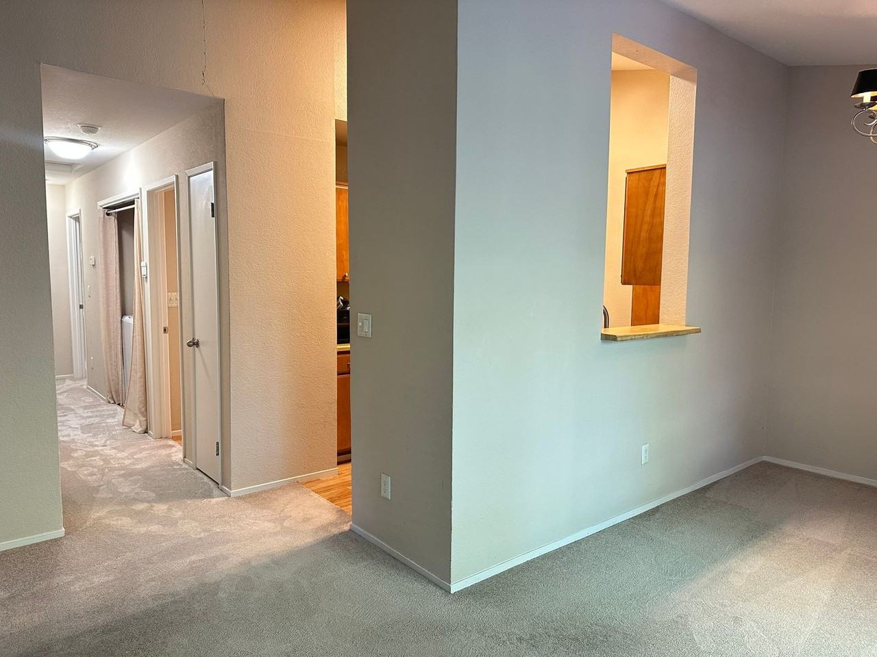 7110 Cross Creek Cir - Photo 3 of 14